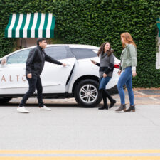 Rideshare option Alto picking child up