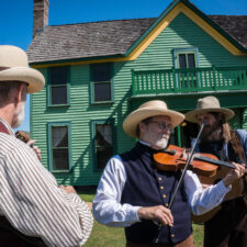 Photo courtesy of Grapevine Convention & Visitors Bureau, Enjoy live music, games, and more at the Nash Farm Barn Dance and Pie Auction!
