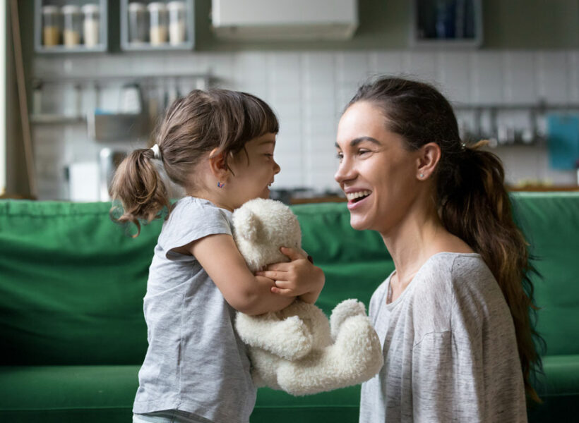 iStock, mother daughter with teddy bear,