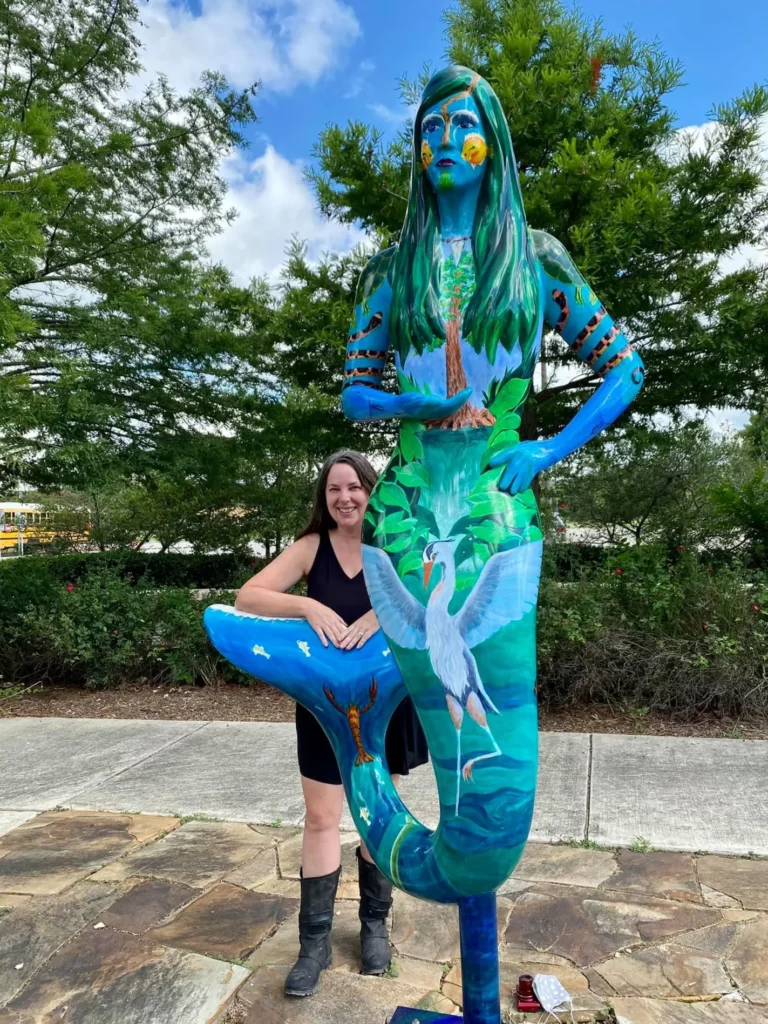 Jamie Shelton and Aqua Reina, photo courtesy of Mermaid Society of Texas