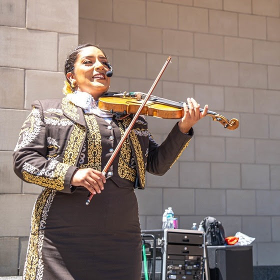 Mariachi Real de Alvarez, Cinco de Mayo Celebration at Sundance Square Fort Worth