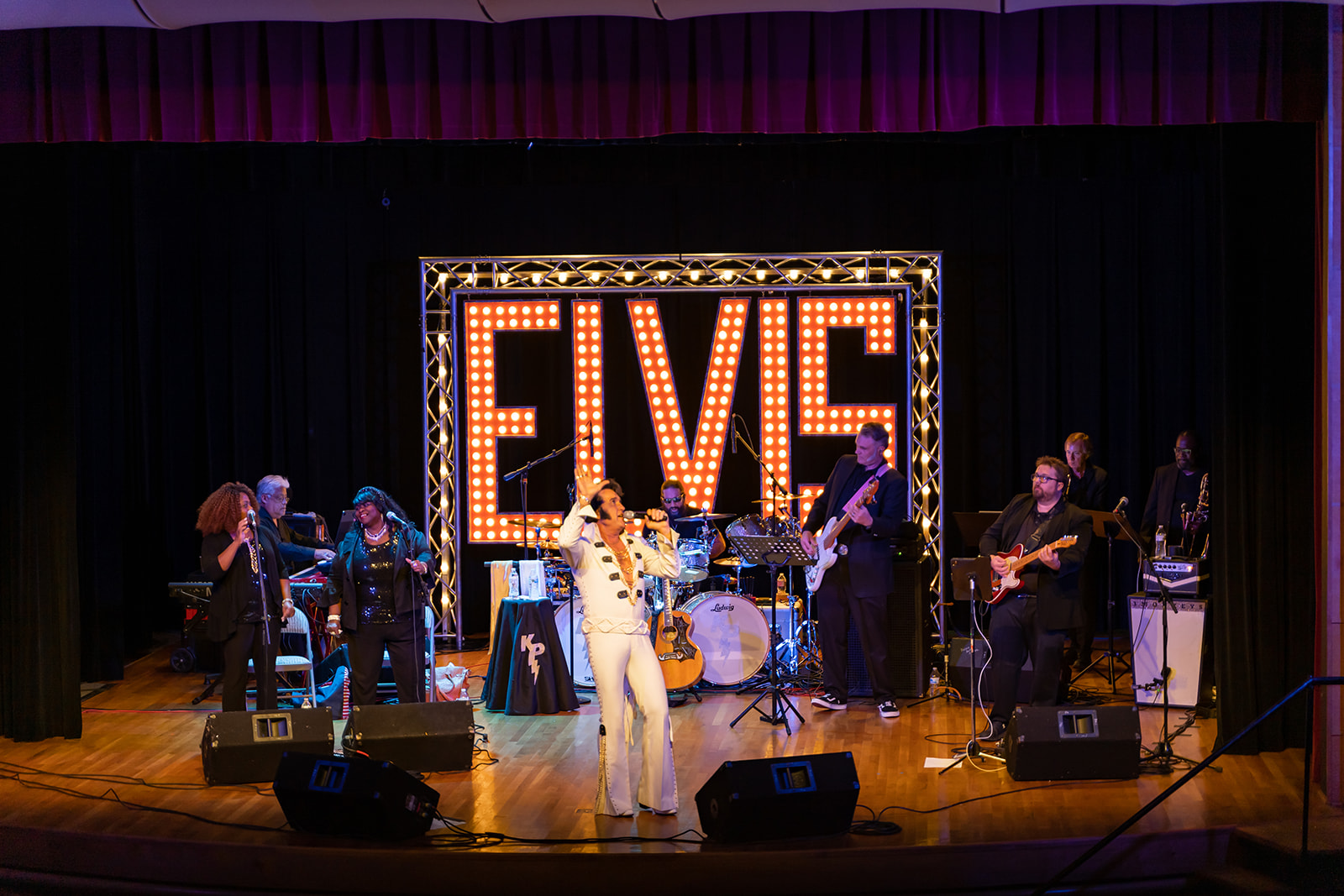 Elvis Lives with Kraig Parker