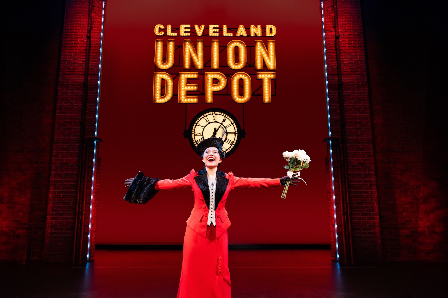 Katerina McCrimmon as Fanny Brice in the National Tour of Funny Girl, photo by Evan Zimmerman for MurphyMade