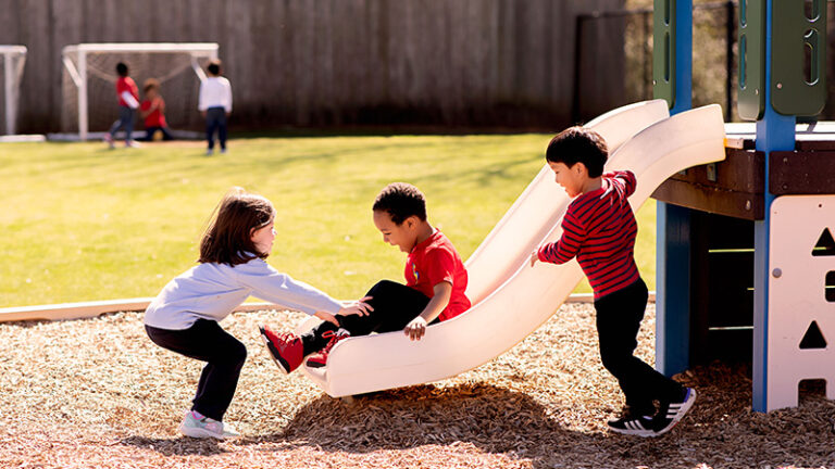 Oakridge School 4 2 768x432