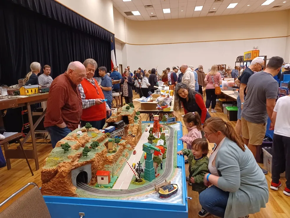 Grapevine Lone Star Hi-Railers Train-A-Palooza: 11th Annual Model Train Show