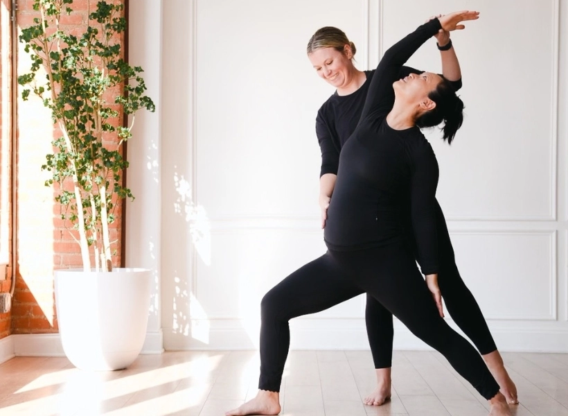 Prenatal yoga classes in and around Dallas, O2 Dallas Studio courtesy of Jenny Lawson Photography