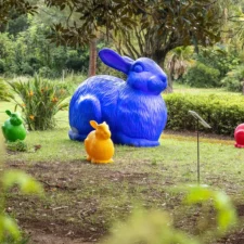 Cracking Art at Fort Worth Botanic Garden