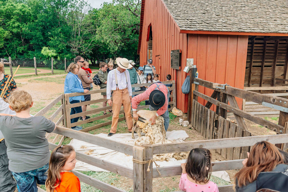 Spring Into Nash, at Nash Farm, photo courtesy of Grapevine CVB