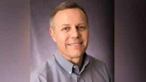 Clive Daniels 1 300x169