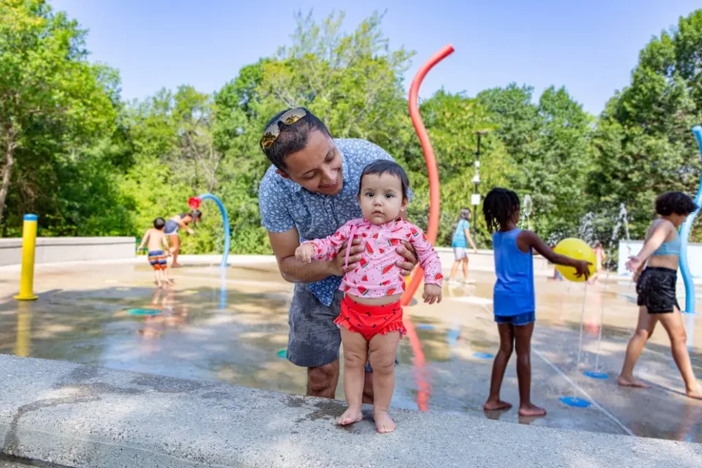 Mesquite Spray Zone, splash pad, photo courtesy Marina Marmolejo - City of Mesquite