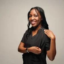 Cherie Turner Developed Mommy Scrubs for Discreet Pumping at Work