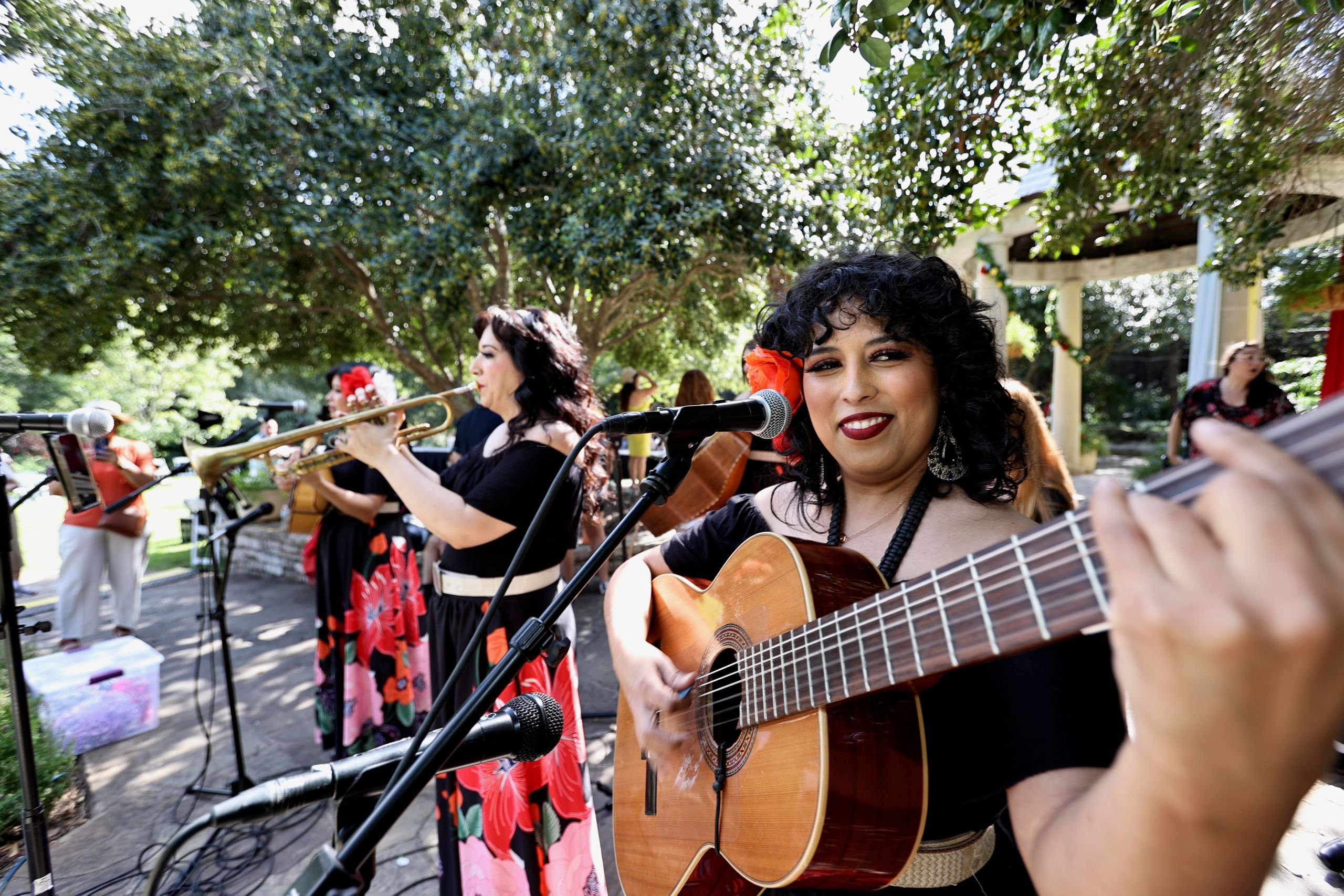 FWBG ¡Celebramos! A Celebration of Hispanic Heritage