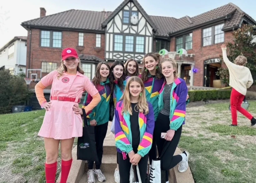 Lakewood neighborhood trick-or-treaters on Halloween night, photo courtesy Lara Smith and Summer Loveland