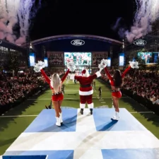 Christmas at the Star, Frisco