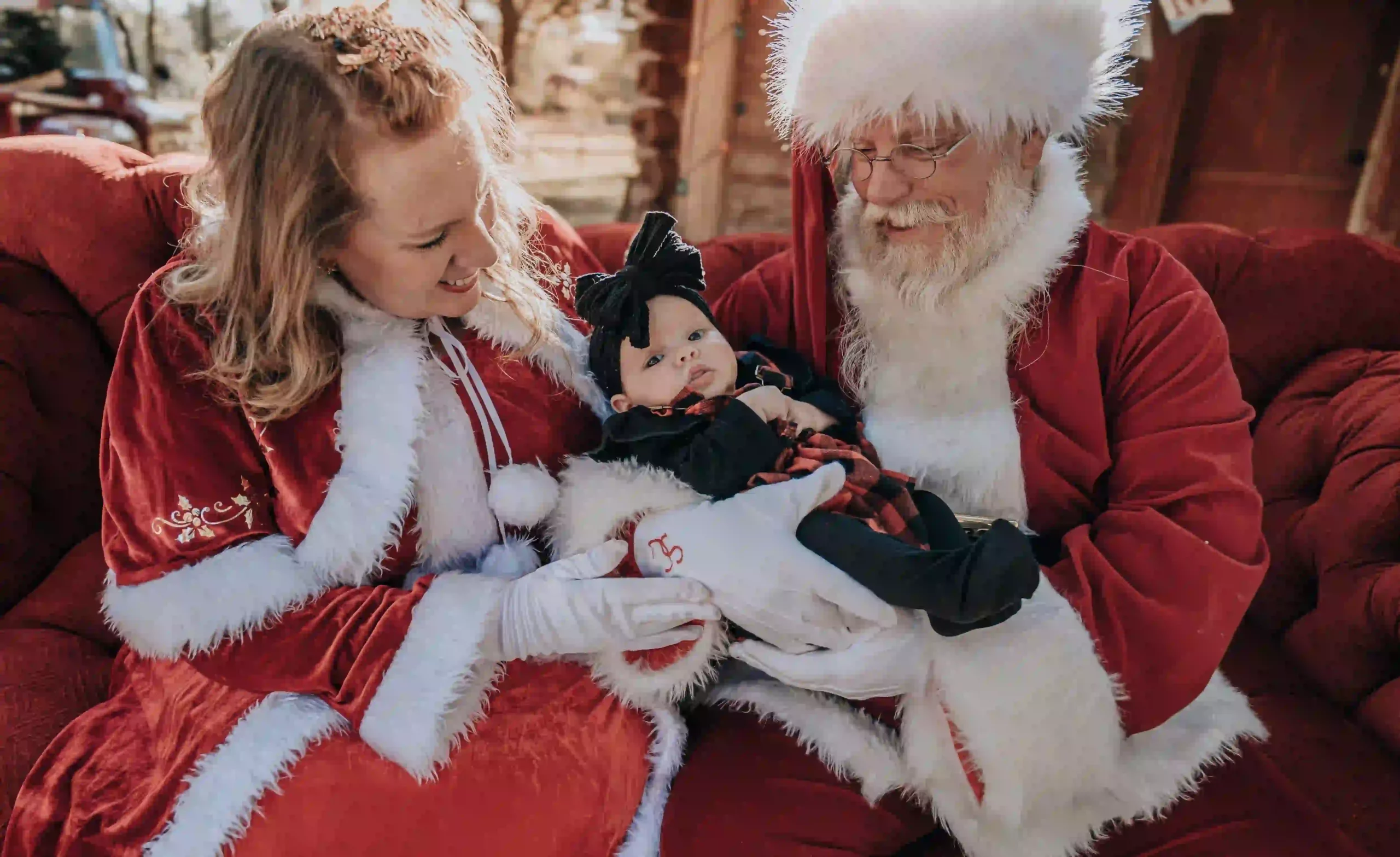 DFW Santa and his Mrs, photo courtesy Wolfgang Photography