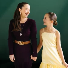 Dallas mom and novelist Tori Scott and her daughter